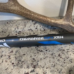 Demarini CF Zen 33/23 (-10) Fastpitch Softball Bat