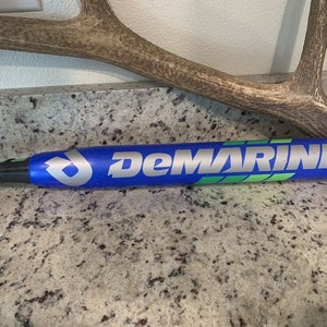 Demarini CF8 Insane Fastpitch Softball Bat 33/23 (-10)