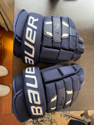 Bauer Nexus N2900 Gloves - 14”