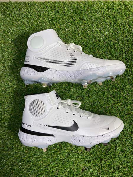Nike Alpha Huarache Elite 3 Mid Metal Baseball Cleats CV3550