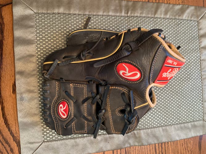 Used Rawlings Right Hand Throw Infield Gold Glove Elite Baseball Glove 12"