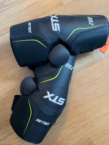 Stx Stallion 200 Youth Arm Pads