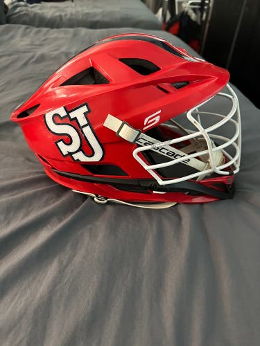 Player's Cascade S Helmet
