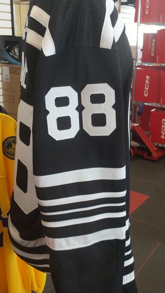 NWT Adidas Adult NHL Boston Bruins Jersey | SidelineSwap