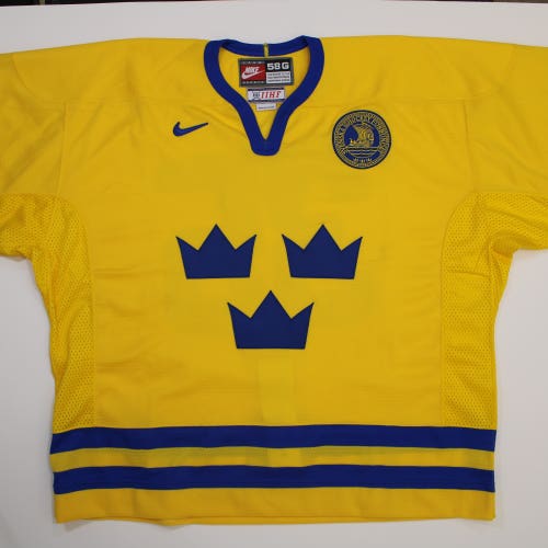 Team Sweden Sverige Yellow #35 IIHF game worn Nike 58G $250