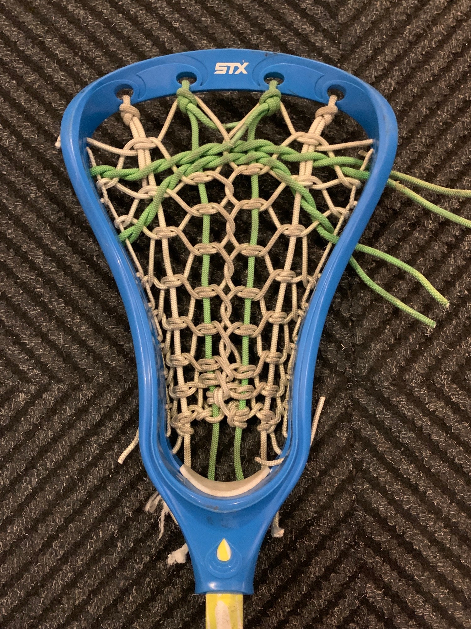 Used Women's Lacrosse stick (Brine Mantra 2 Head w/ STX 7075 Shaft)