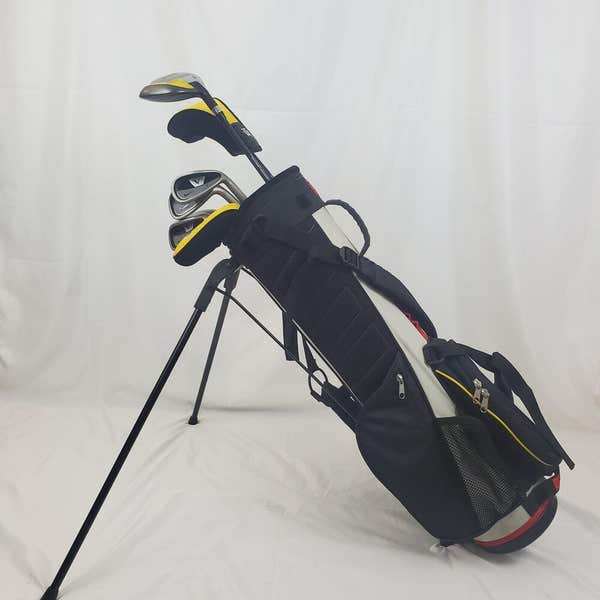 TIGER WOODS Kids Golf シューズ/グローブ/9、パタ- TIGER WOODS Kids Golf シューズ/グローブ/9、パタ- - メルカリ