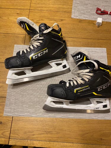 Used CCM Regular Width  Size 8 Tacks 9080 Hockey Goalie Skates