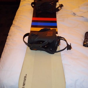 Used Unisex K2 Party platter Snowboard All Mountain With Bindings