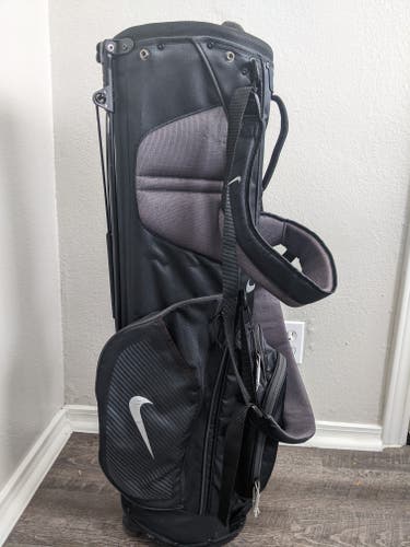 Nike Sport Lite Carry Bag Used