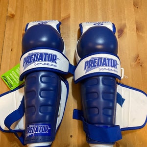 winnwell Predator  ice hockey shin pads 14”