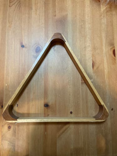 Sportscraft wooden triangle