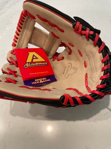 Akadema Prosoft Elite Left Hand Throw 11.5" AFB 304 Baseball Glove