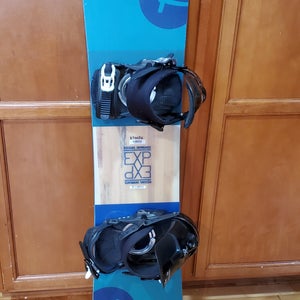 Rossignol snowboard 130cm with Rossignol binding s/m fit 5-8 Blue.