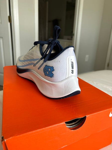 North Carolina Tar Heels Nike Pegasus 37 Shoes