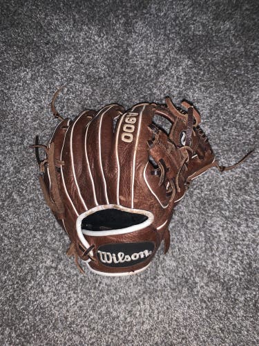 Used Wilson A900 Infield 11.5"