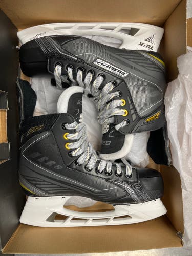 New Bauer Regular Width Size 8.5 Supreme 170 Hockey Skates