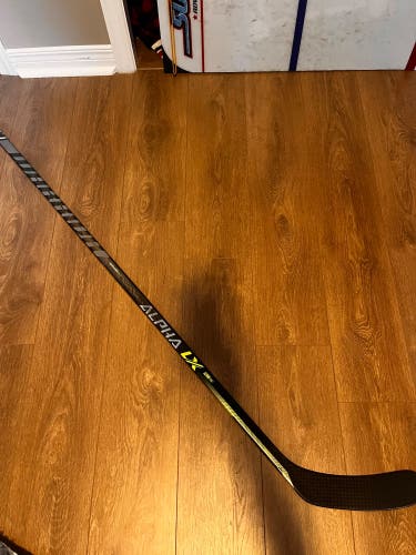 Senior Left Hand P28M Pro Stock Alpha DX Hockey Stick