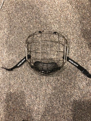 Senior Medium Bauer FM7500 Full Cage