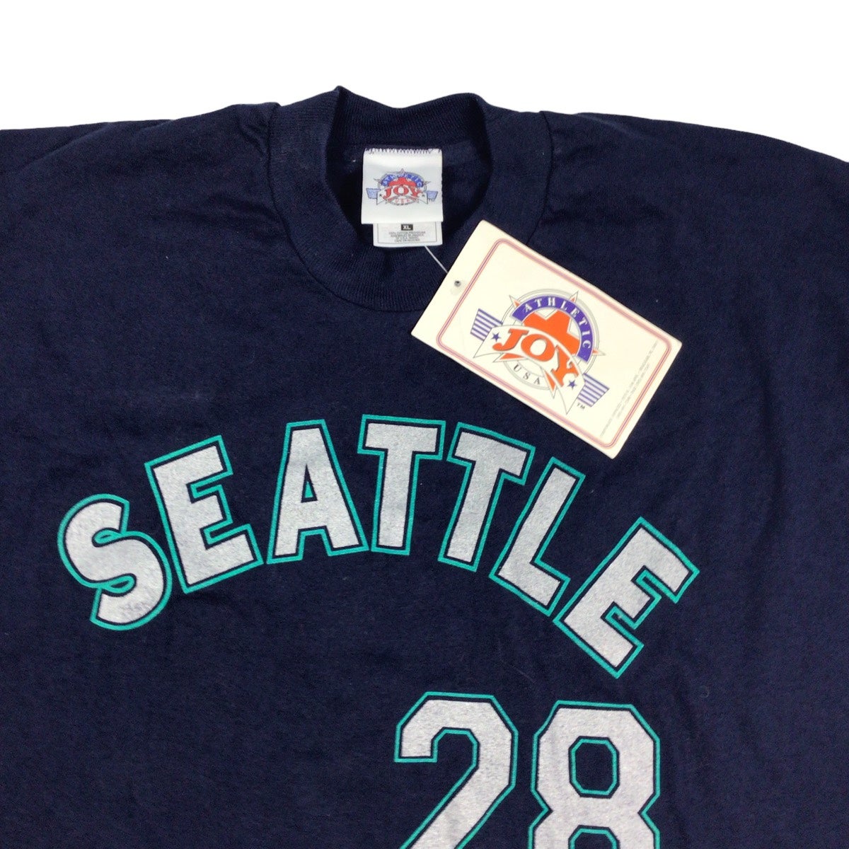 Vintage 90s Seattle Mariners MLB T-shirt. Dead stock, tag still on