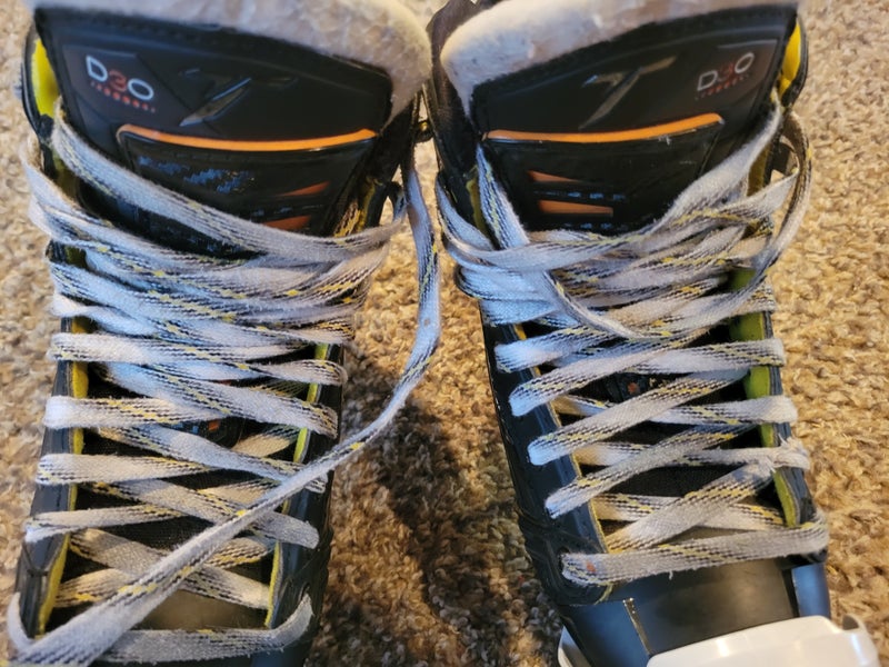Senior Used CCM Tacks Hockey Goalie Skates Regular Width Size 6