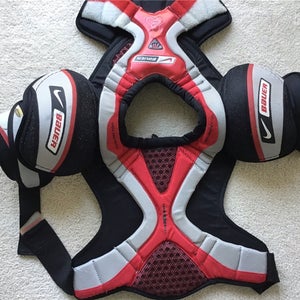 Youth Medium Bauer Supreme Classic Shoulder Pads