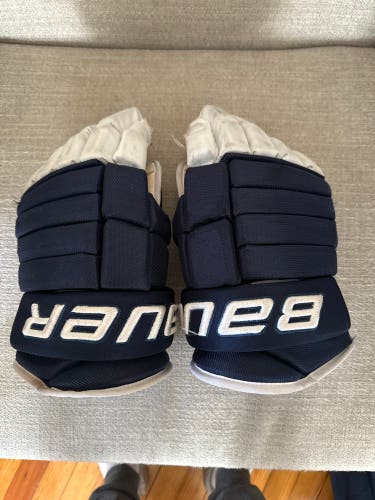 Used Bauer 14" Pro Series Gloves