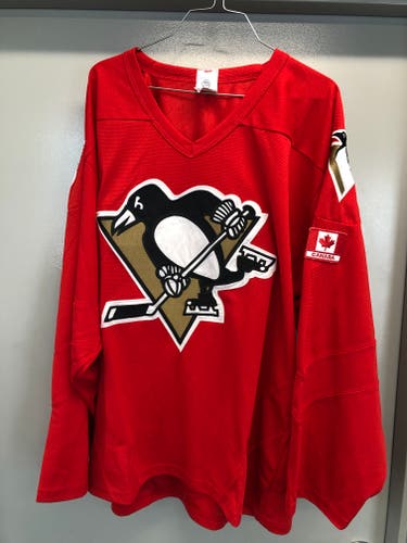 Red Toronto Penguins Men’s League Used Large Adult Unisex Jersey