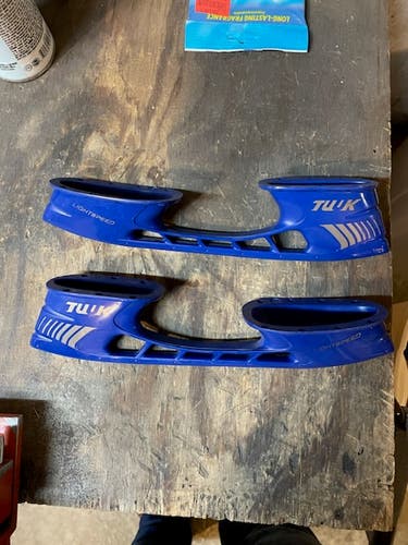 New Bauer Lightspeed 263 mm Rare Factory Blue