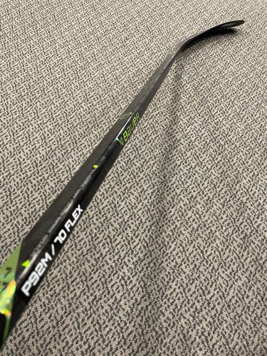 Bauer AG5NT P92M 70 flex left hand stick