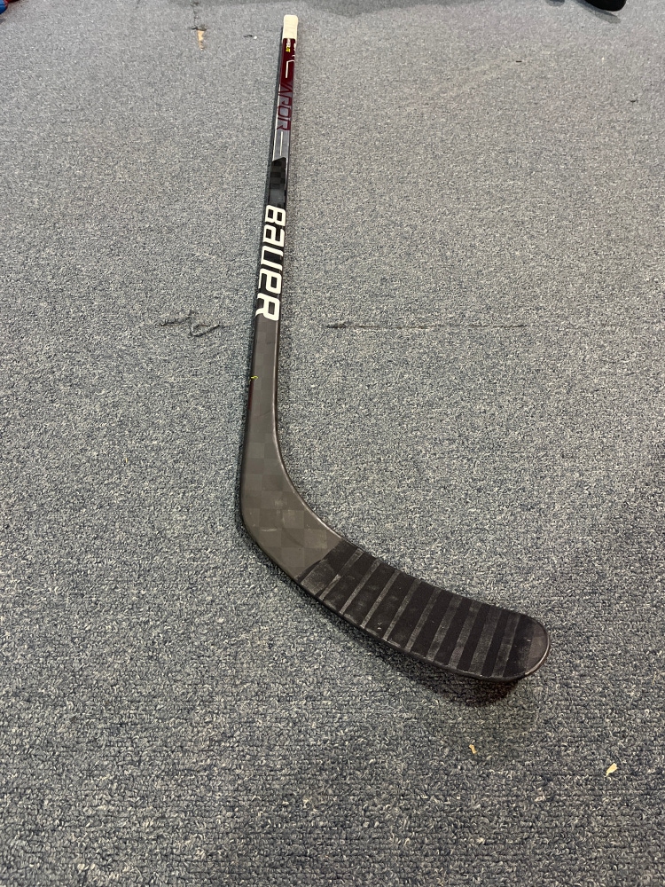 Game Used Bauer Hyperlite (2NProXL) Pro Stock Stick Newhook LH 87 Flex P92