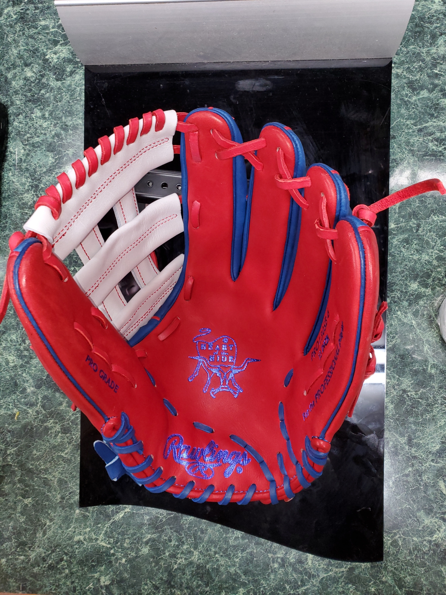 New Rawlings Heart of the Hide Custom USA PRO130SB-6 Softball Right Hand Throw Glove 13"