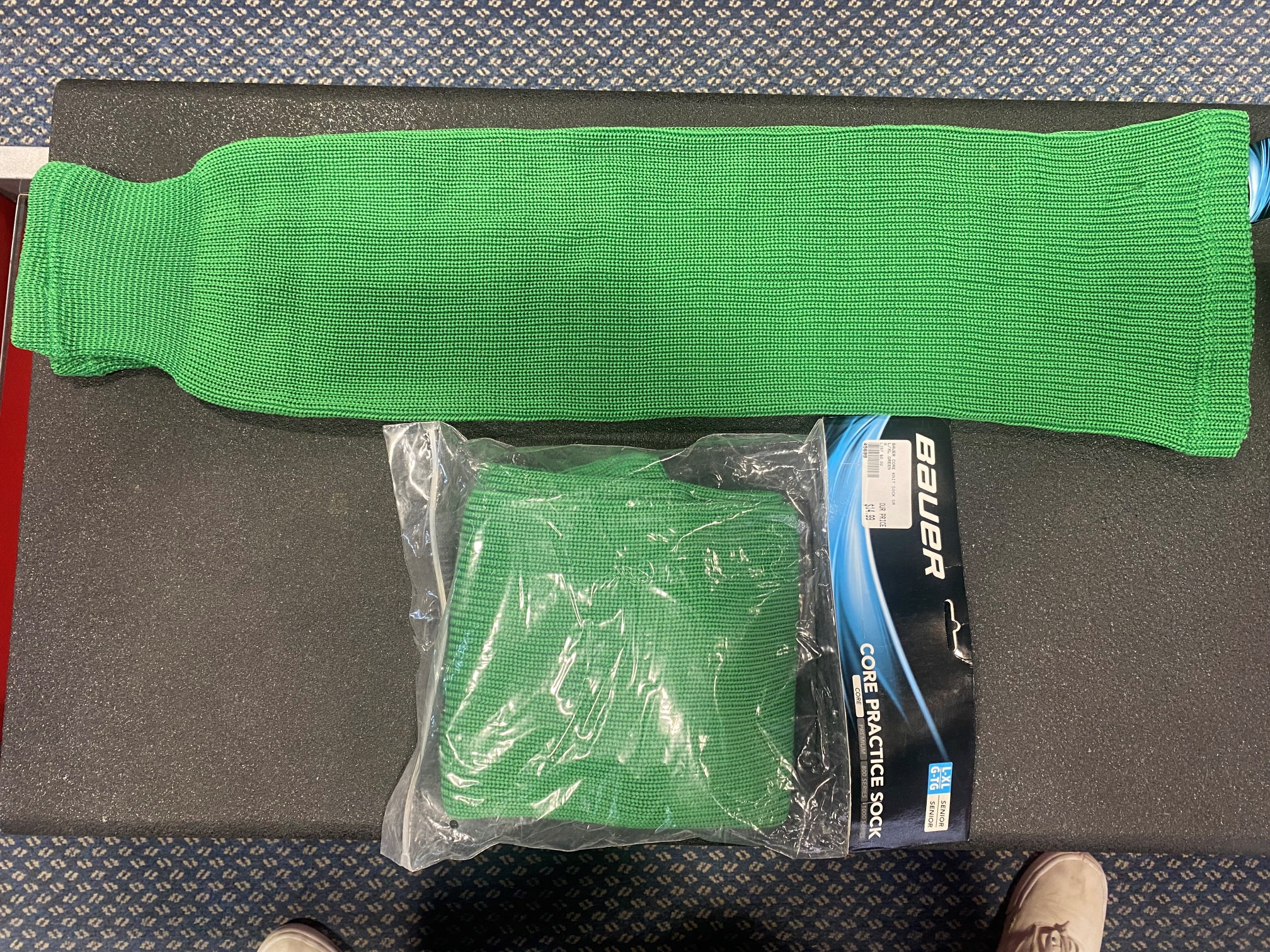 Green Senior Bauer Socks (LOT OF 12) (SMALL/MEDIUM)