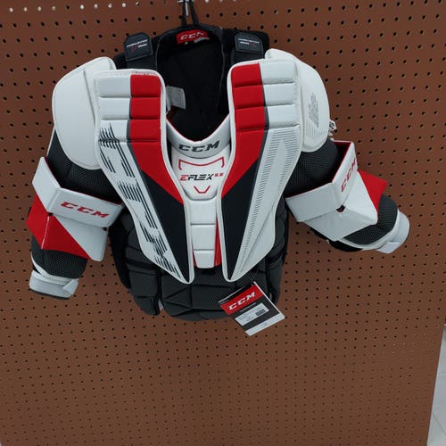 New XL CCM EFLEX 5.5 Goalie Chest Protector Junior L/XL