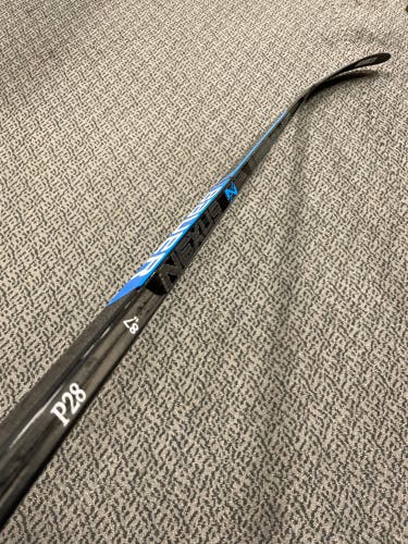 Bauer Nexus League 87 flex P28 curve left hand stick