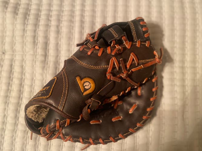 Bradley youth first base mitt glove