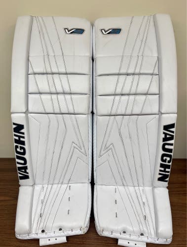 32" Vaughn Velocity V9 Pro Goalie Leg Pads