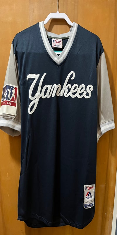 PAUL ONEILL YANKEES MENS 2001 WORLD SERIES JERSEY MAJESTIC GREY