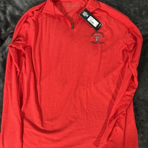 NWT men's medium texas tech red raiders Under Armour long sleeve 1/4 zip shirt