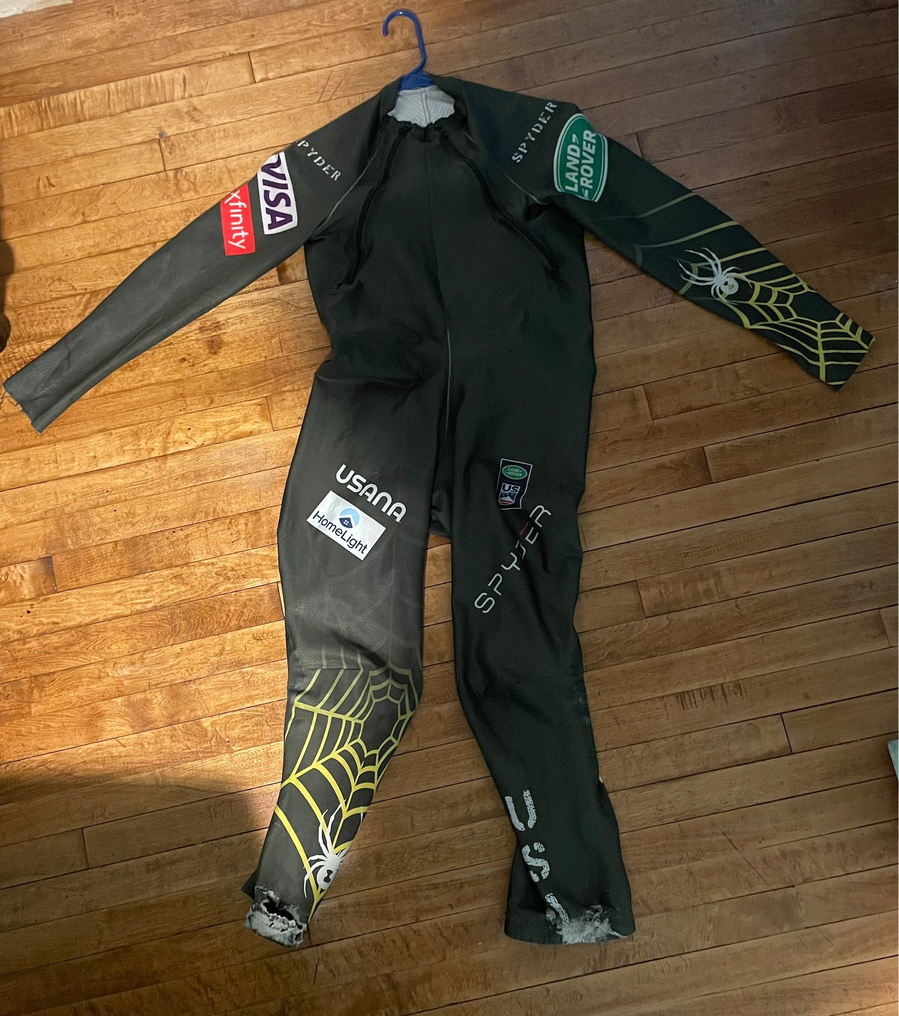 Army green us ski team ski suit