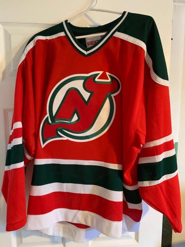 NHL Vintage New Jersey Devils Red & Green Jersey