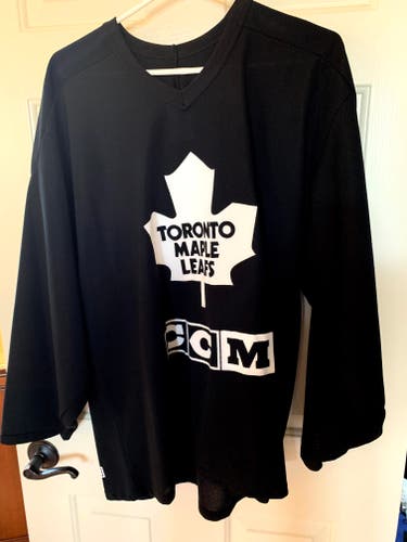 NHL Toronto Maple Leafs Black 1990s Practice Jersey