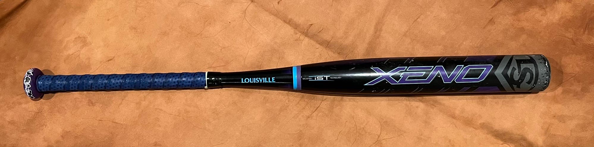 Used Louisville Slugger Xeno Bat 31” (-11)