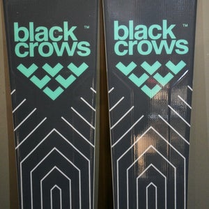 new 2022 Black Crows Divus Birdie Womens Skis 167 cm w/ Atomic Warden 11 Demo Bindings