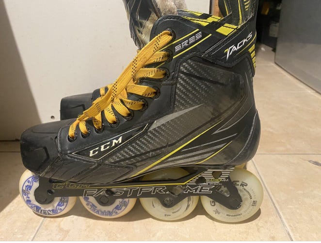 CCM TACKS 5R92 Inline /Roller Hockey Skates Regular Width Size 8.5D Adult