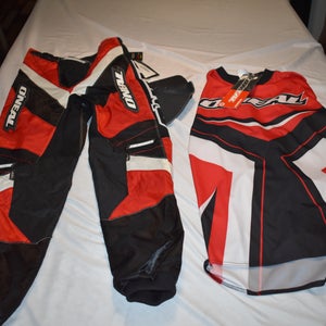 NEW - O'Neal Racewear Element Aromrtex MX Gear Jersey/Pants Set, Red/Black, Medium/28 - With Tags!