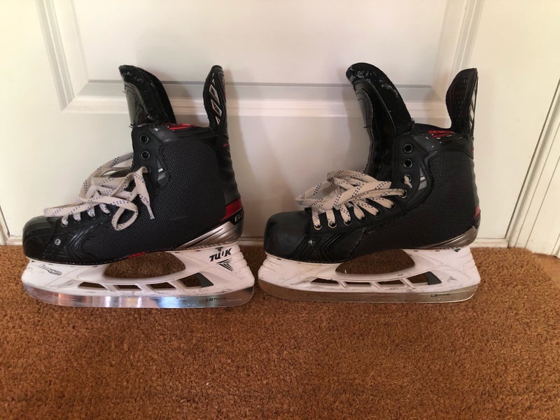 Used Bauer Regular Width Pro Stock Size 8 Vapor 2X Pro Hockey Skates