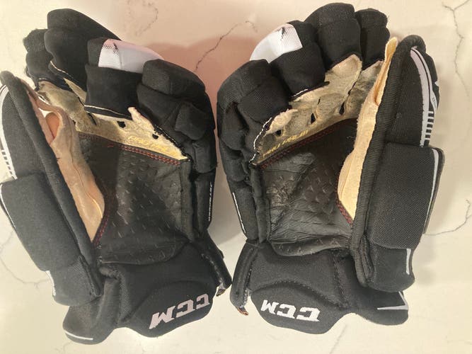 CCM FT390 13” Hockey Gloves