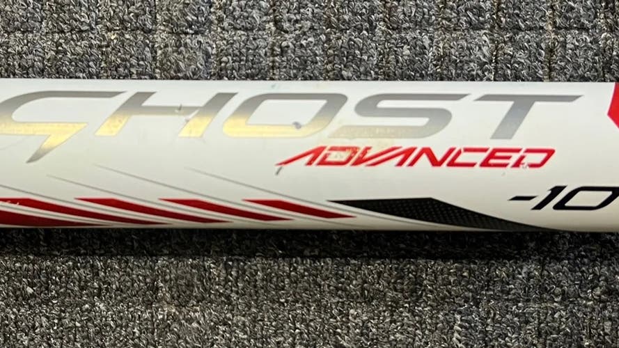 Used 2022 (-10) 22 oz 32" Easton Ghost Advanced Fastpitch Bat