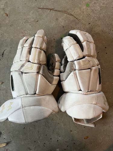 Used Player's Under Armour Command pro 3 Lacrosse Gloves 13"